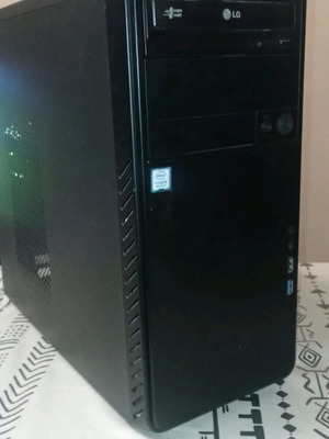 Workstation used with Intel Core 2 Quad Q8400, Asus GT630, 4GB RAM