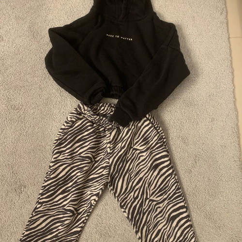 Alice girls' set 2 years like new, black and brown