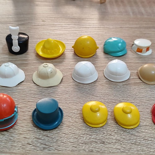 Playmobil vintage hats used, lot