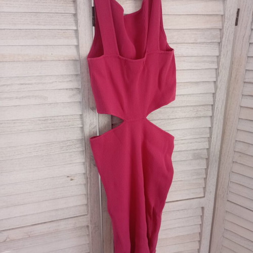 BSB Medium Cut Out Dress like new, pink, size M