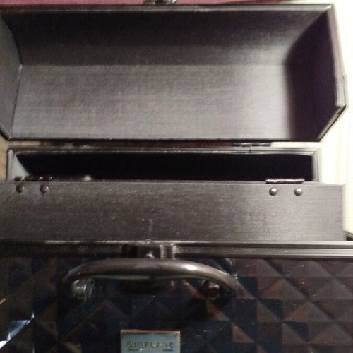 Oriflame professional cosmetic case like new, black