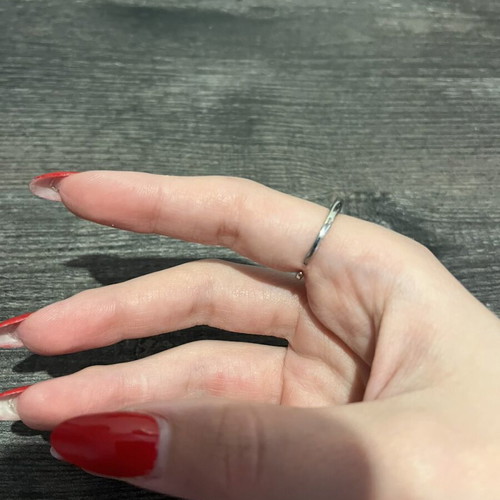 Silver ring brand new in excellent condition
