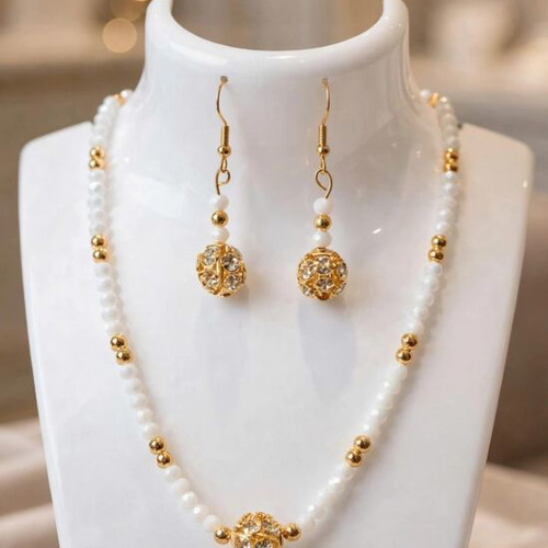 Handmade white and gold elegant jewelry set new
