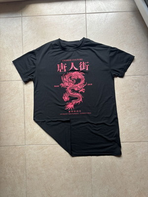 Red Dragon Black T-shirt Large Japanese Brand like new