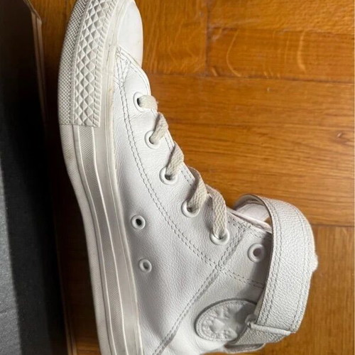 Converse All Star leather sneakers size 39 like new, white