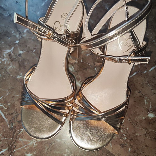 High-heeled pink bronze platform sandals size 36 new