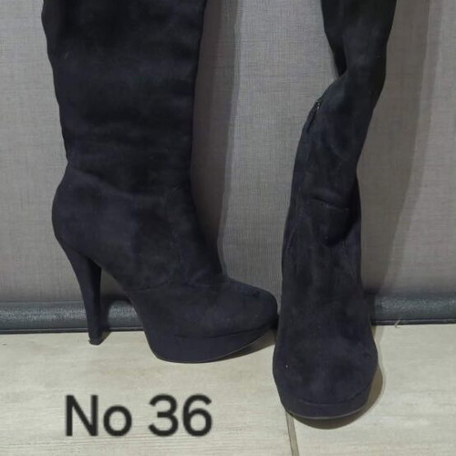 Boots like new, size 36, black and blue
