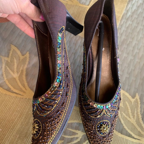 Shoes new chocolate color with sequins and beads, size 36