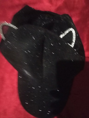 Μοντέρνο καπέλο μαύρο μέγεθος M