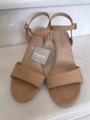 Tamaris leather women's sandals size 38 nude new