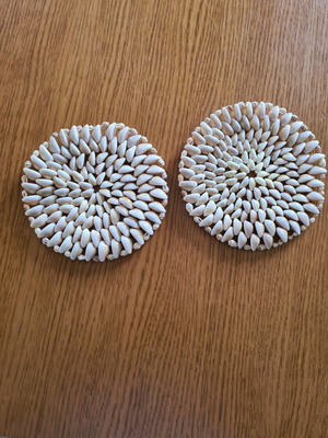 Small placemats used with shells, set of 2 pieces