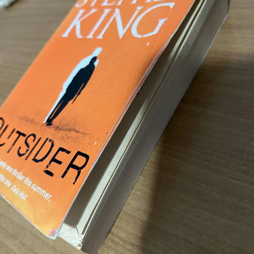 The Outsider Stephen King used, English