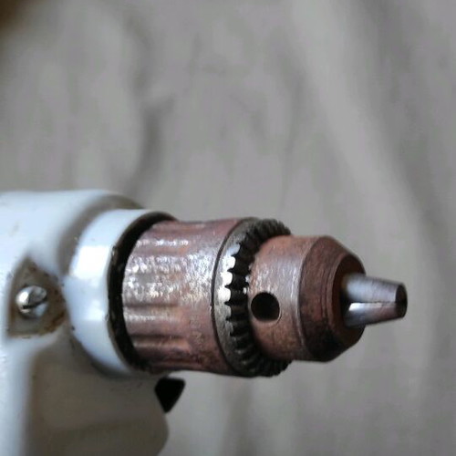 Black & Decker DNJ52 used electric drill