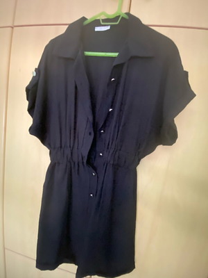 Ολόσωμη φόρμα κοντή size S σαν καινούργιο, μαύρη, με τσέπες και λάστιχο στη μέση