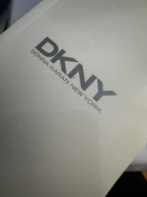 Donna Karan New York DKNY unisex watch like new, gray and silver
