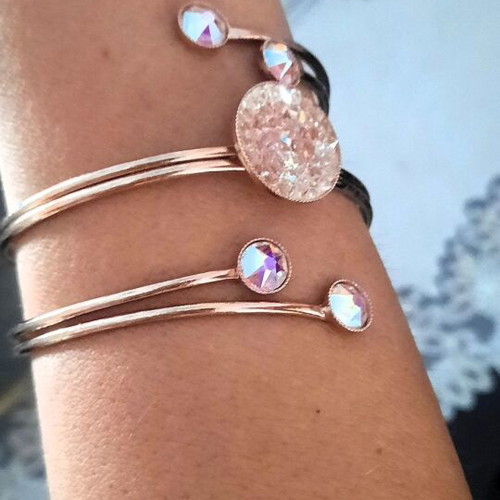 Don Joyelli jewelry set in rose gold tone, like new