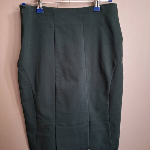 Toi&Moi women's suit used S with skirt dark green cypress