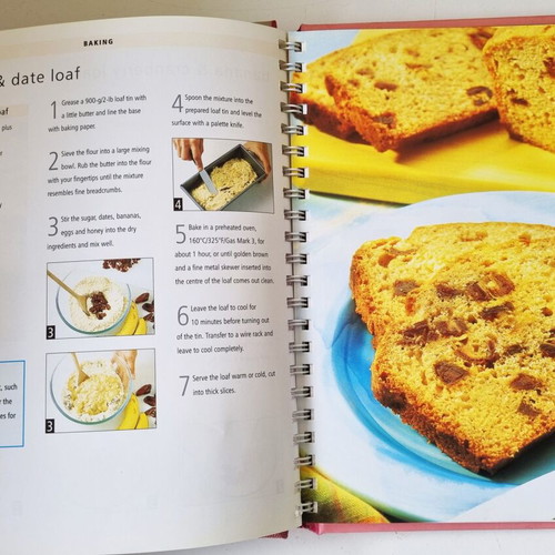 Baking cookbook Essential Cooking Series, Kitchen Library
