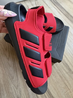 Adidas Altaswim 2.0 Youth Sandals Size 33 New Black Red