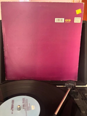 E'voke Runaway 12" vinyl single used, 90s dance trance