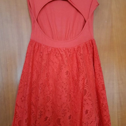 Stradivarius dress used, coral lace, size S