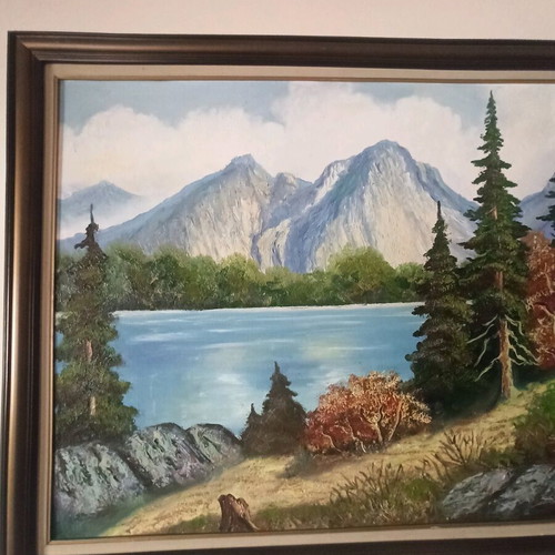 Landscape painting used with vivid colors and nature details
