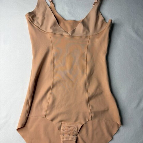 Shein Nude Shaping Bodysuit size M like new, beige