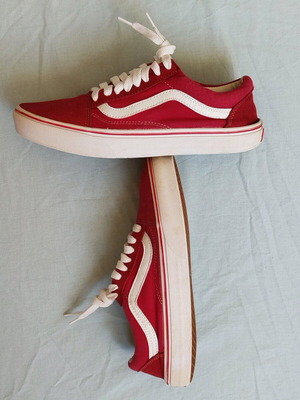 Vans sneakers μέγεθος 40, άριστη κατάσταση, κόκκινα και λευκά