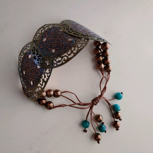 Women's bracelet new, multicolor with adjustable straps