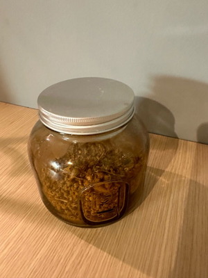 Glass storage container like new