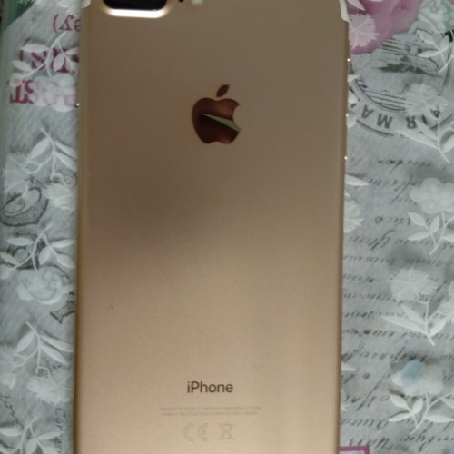 iPhone 7 Plus 32GB used, fully functional with cracked screen