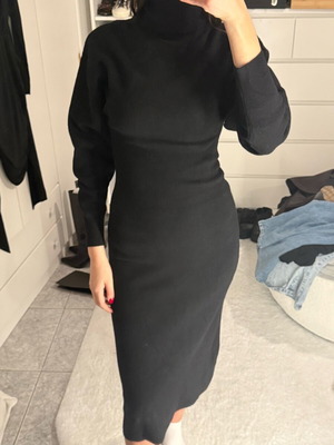 Рокля Zara