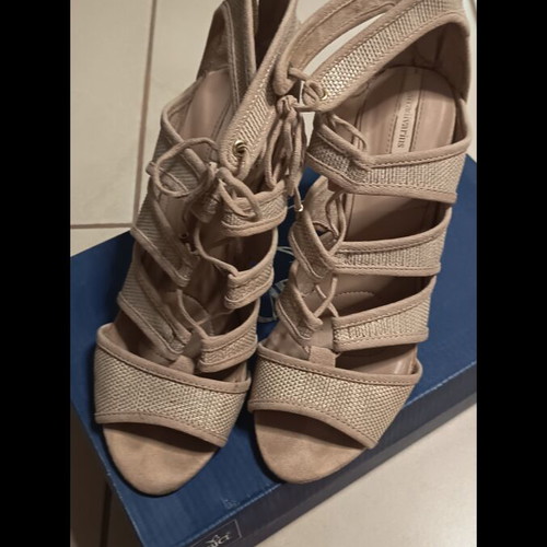 Beige lace-up sandals with zipper, size 37