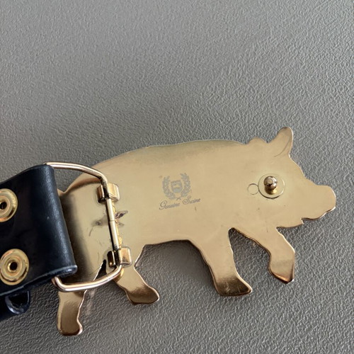 Burton Uninc Men's Leather Belt Size L used, black and gold