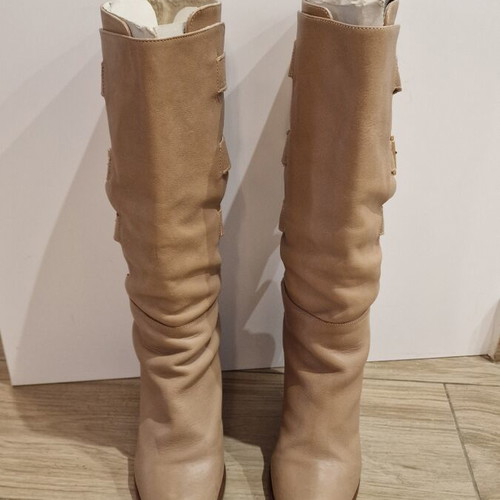 Zara beige leather women's boots size 39