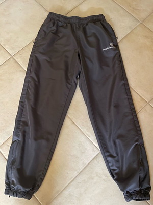 Sergio Tacchini gray trackpants like new, size M