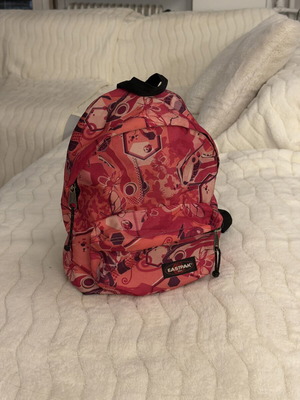 Eastpak Orbit μίνι σακίδιο πλάτης με ροζ καταργημένο print