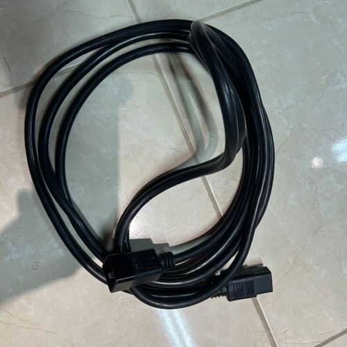 C19-C20 cable black 4.5 meters used