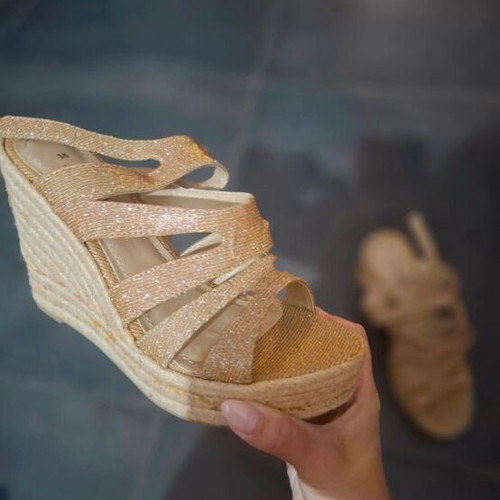 S.Oliver platform sandals like new, gold, size 38
