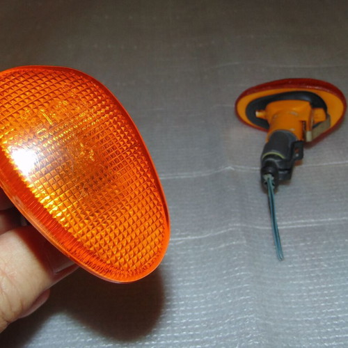 Side Turn Signal Set Alfa Romeo GTV Spider Series 916 Orange Like New