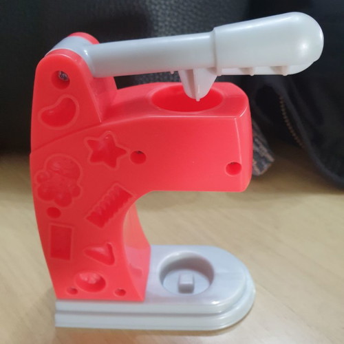 Play-doh accessory for modeling clay like new, box only