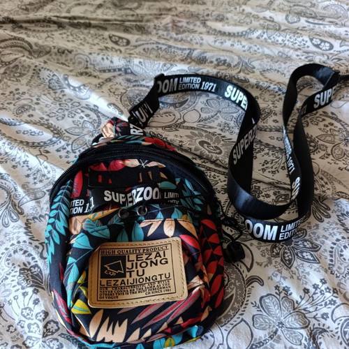 Crossbody bag unisex multicolor like new