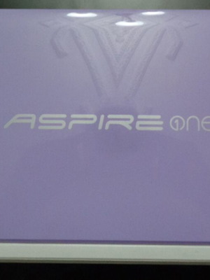 Acer Aspire One Happy PAV-70 10.1" лаптоп като ново, Windows 7