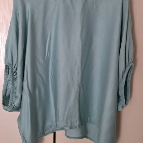 Celestino airy blouse mint one size like new