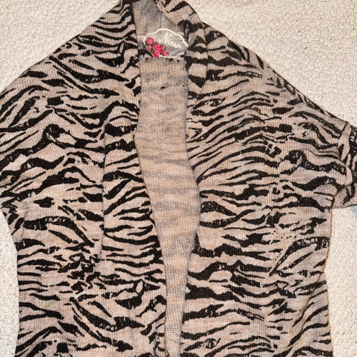 Animal print cardigan like new, size S