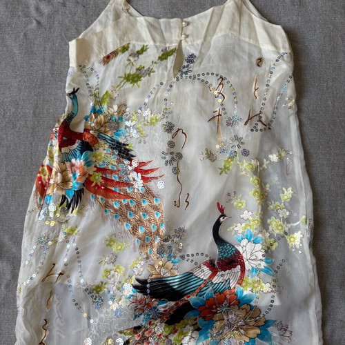 Mini embroidered dress with sequins like new, white multicolor