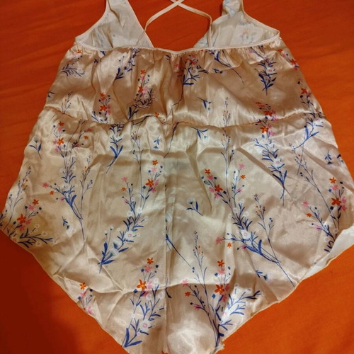 Pink powder romper pajama like new, size M