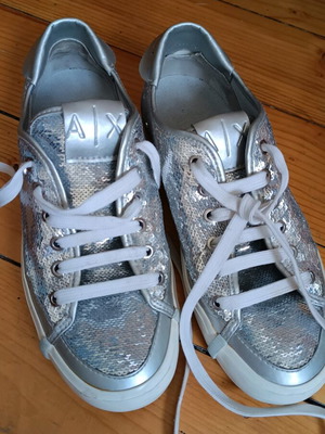 Armani Exchange shiny sneakers with sequins like new, gray