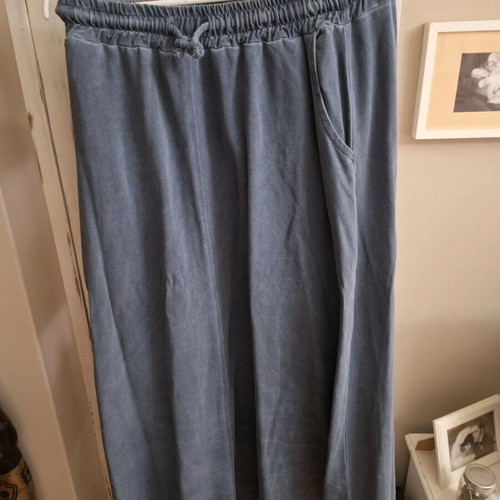 Urban skirt one size 100% cotton gray-blue like new