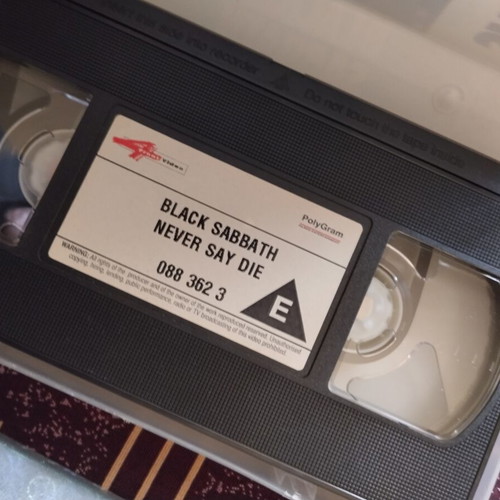 VHS tapes used, pack of 6 classic rock concerts and documentaries